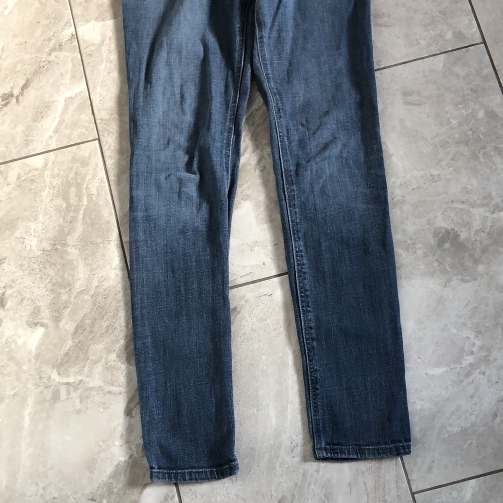 INDIGO BLUE Maternity Wash Denim Skinny Jeans | XS - Picture 7 of 12